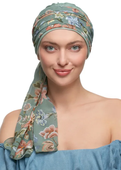 Turbans, headscarves, caps and accessories